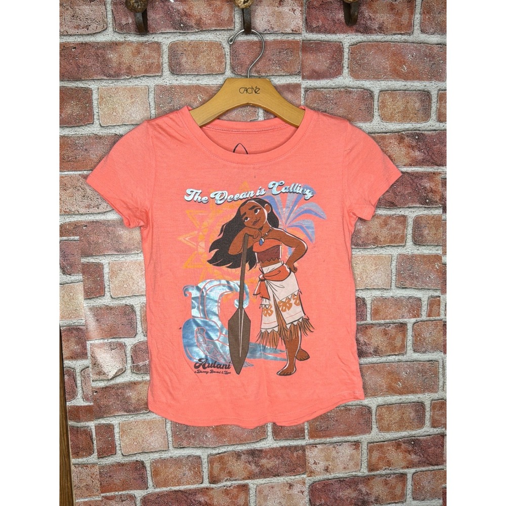 Disney Aulani Moana Graphic Tee‎ Coral Pink The Ocean is Calling Shirt Medium